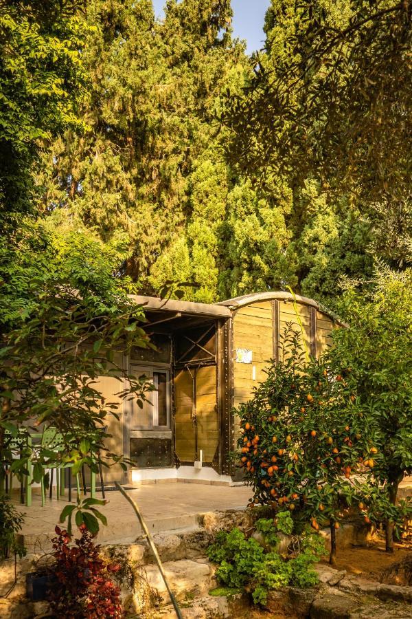 Lisa'S Farm Place Rischon LeZion Exterior foto