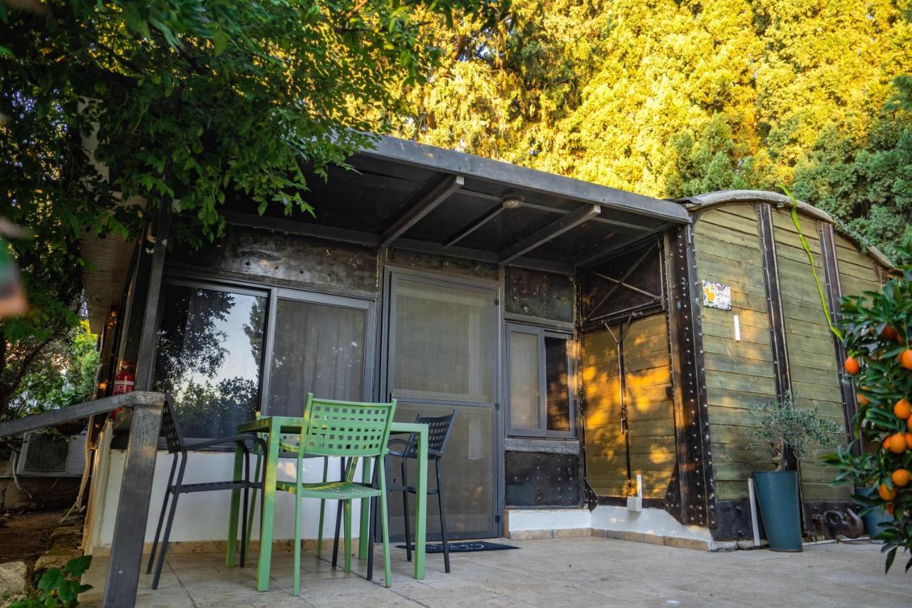 Lisa'S Farm Place Rischon LeZion Exterior foto